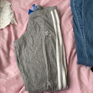 Adidas leggings